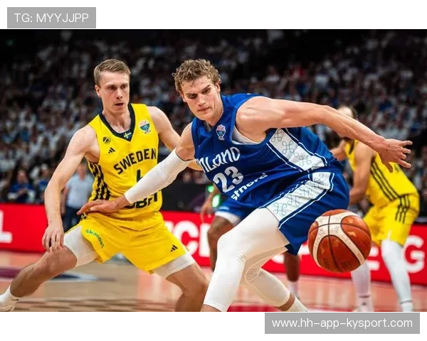 塞尔维亚双前锋组合活力十足，攻击线极具压迫性